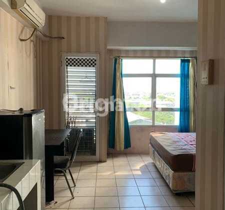 Fully Furnished Studio Apartment with Pool View Near Rungkut, Raya Merr, Jemursari, Nginden