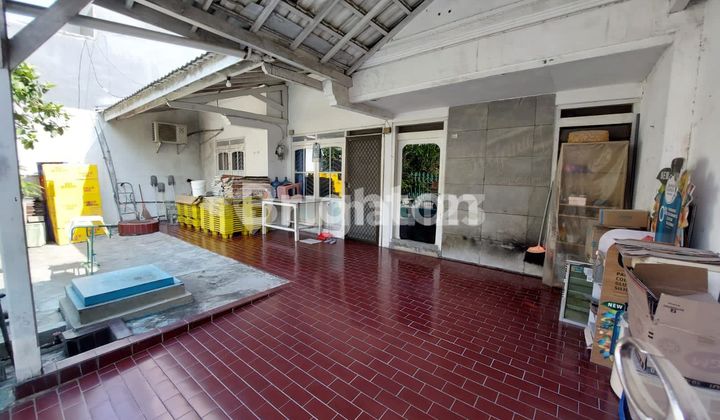 RUMAH LUAS DENGAN HARGA TERJANGKAU DEKAT DENGAN RAYA MERR, RUNGKUT, TOL WARU JUANDA, KAMPUS UINSA, TRANSMART KALIRUNGKUT 2