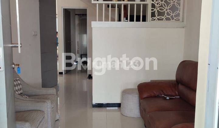RUMAH 2 LT MODERN FULL FURNISHED LENGKAP DENGAN SIRKULASI BAIK DEKAT DENGAN RAYA MERR, KEPUTIH, MULYOSARI, WONOREJO 2