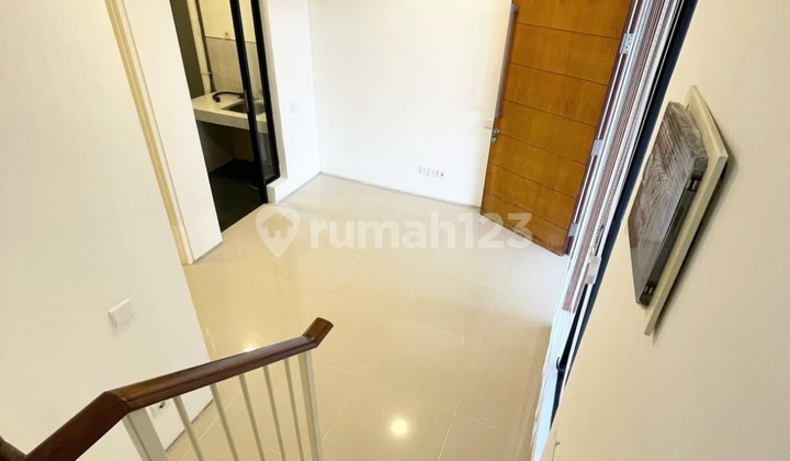 Rumah New Gress di Northwest, Lokasi Super Strategis Selangkah ke Jllb Surabaya 2