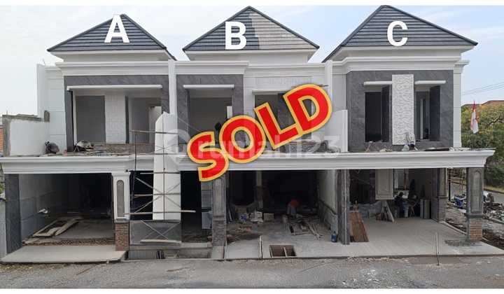 Rumah New Gress Model American Classic Mewah Di Galaxy Bumi Permai, Lokasi Strategis (akses Kemana-mana Sangat Mudah)