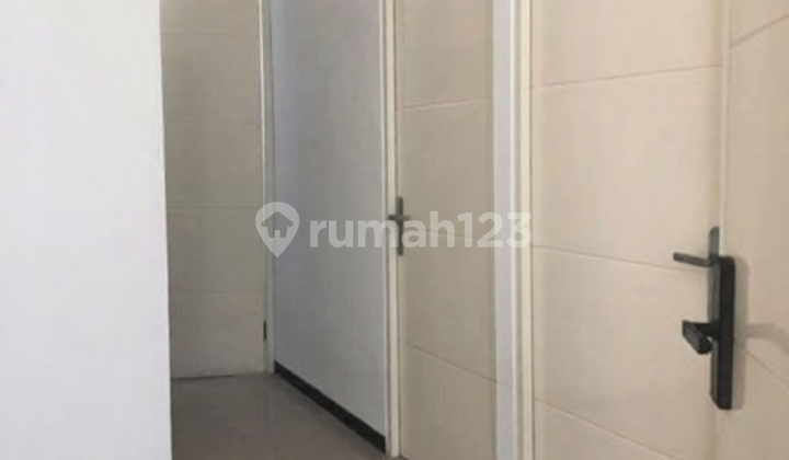 Rumah Baru Gress dengan Konsep Minimalis Modern Dekat dengan Medokan, Wiguna, Wonorejo, Tol Waru Juanda, Raya Merr 2