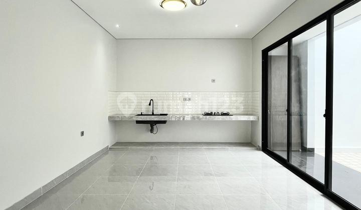 For Sale Independent House Building In Griya Loka Area BSD 2