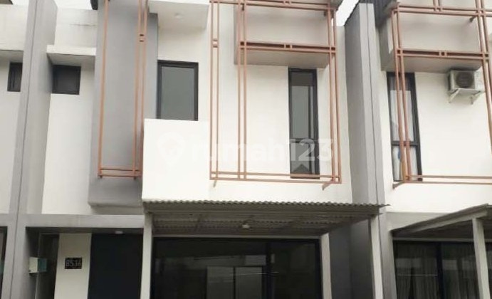 Dijual Rumah Siap Huni Di Cluster Yuthica Area BSD Dijual Rumah Siap Huni Di Cluster Yuthica Area BSD