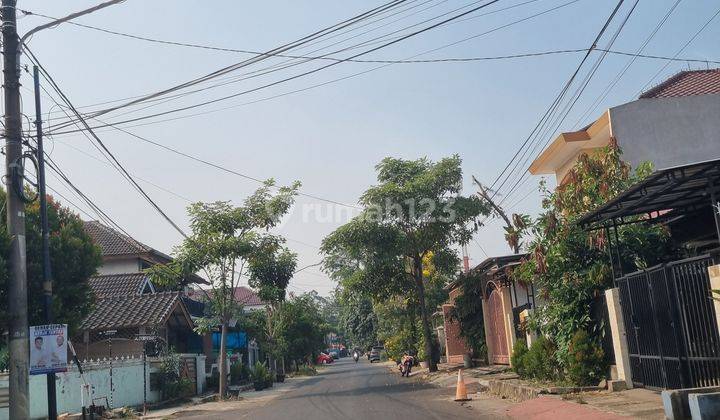 RUMAH LUAS DAN STRATEGIS DI PUSAT KOTA TANGERANG 2