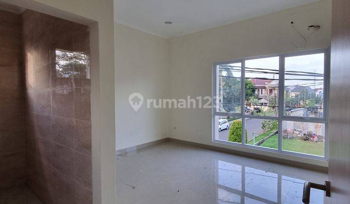 DIJUAL RUMAH BARU DI SEKTOR GADING SERPONG 2