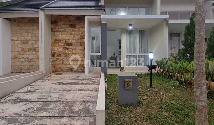 For Sale House Strategic Location Flood-Free 2
