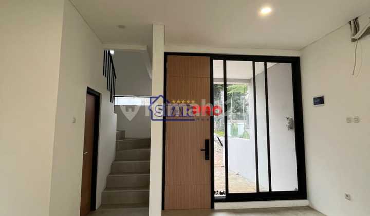 Di Jual Rumah 2 Lantai Lokasi Strategis Bebas Banjir di Krukut 2