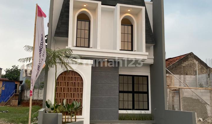 Di Jual Rumah 2 Lantai Lokasi Strategis Bebas Banjir 2