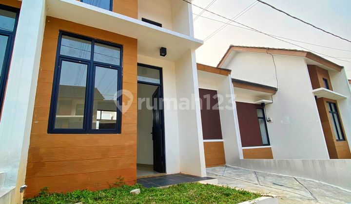 For Sale. New House, Strategic Location, Flood-Free. 2