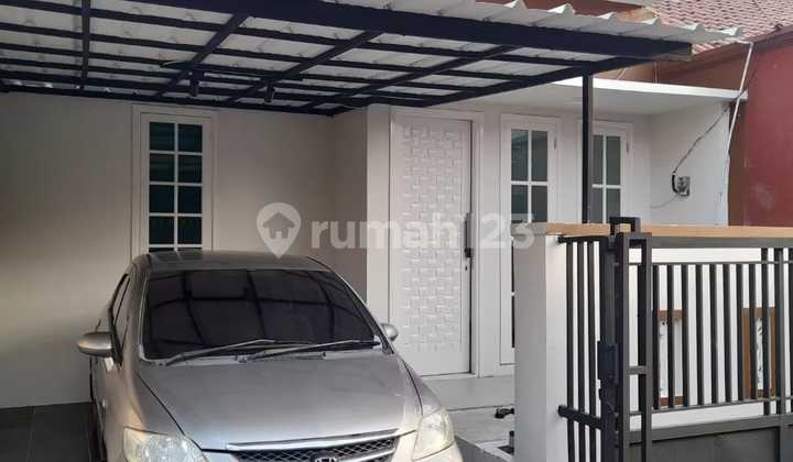 Di Jual Rumah Lokasi Strategis Bebas Banjir