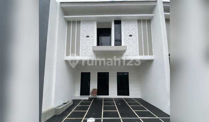 Di Jual.rumah Siap.huni Lokasi Strategis di Jagakarsa Di Jual.rumah Siap.huni Lokasi Strategis di Jagakarsa