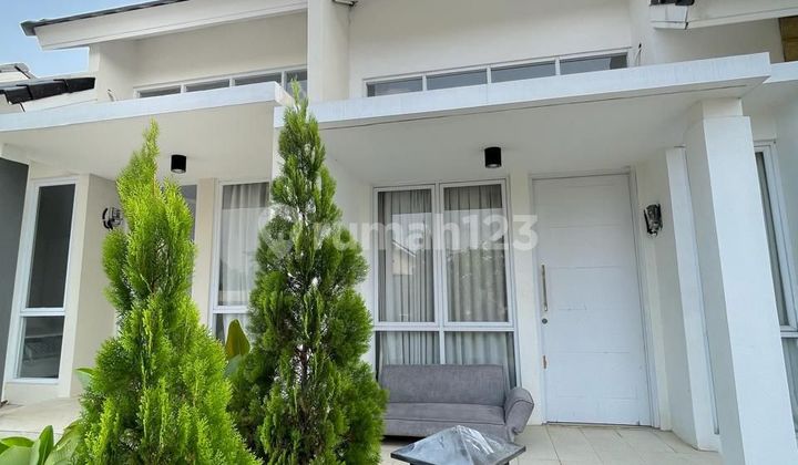 Di Jual Rumah Lokasi Strategis Bebas Banjir