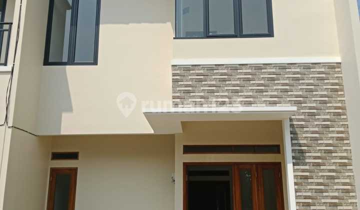 Di Jual Rumah Baru 2 Lantai Lokasi Strategis di Lenteng Agung