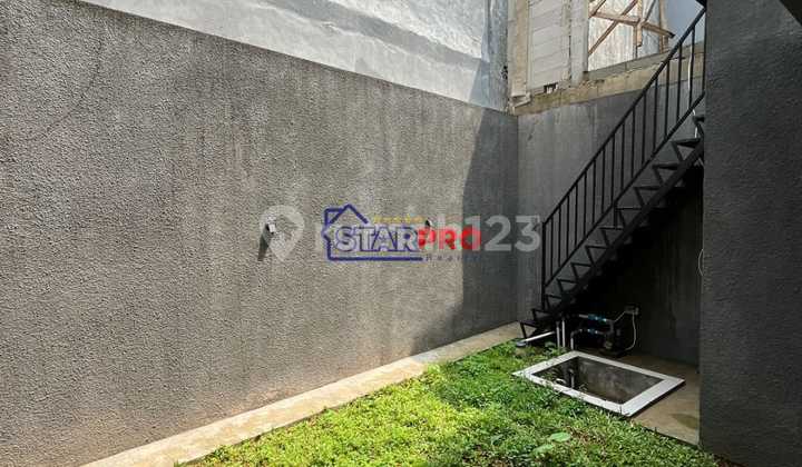 For Sale 2 ********.strategic house in Jagakarsa 2