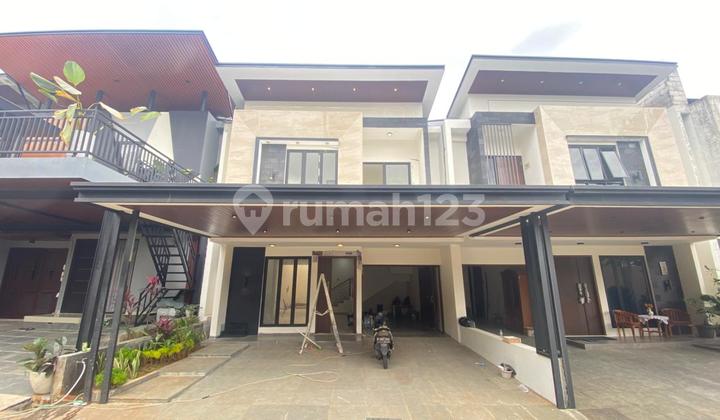 Di Jual Rumah Mewah di Lenteng Agung Jakarta Selatan.strategis Di Jual Rumah Mewah di Lenteng Agung Jakarta Selatan.strategis