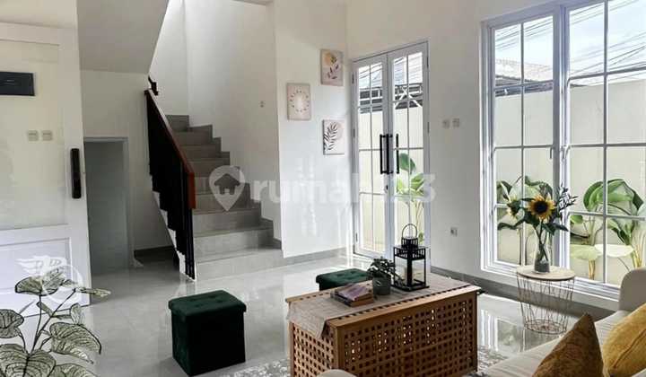 Di Jual Rumah Mewah 2 Lantai Di Cinere Bebas Banjir