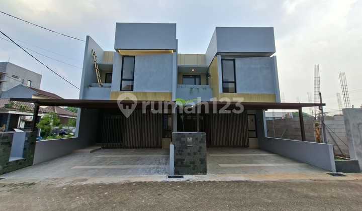Di Jual Rumah Lokasi.strategis Dicinangka Depok Di Jual Rumah Lokasi.strategis Dicinangka Depok