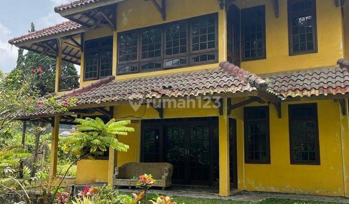 Villa Siap Huni di Cisarua Bogor, Jawa Barat  1