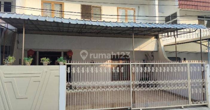 Rumah 2 Lantai Siap Huni di Kemayoran, Jakarta Pusat  1