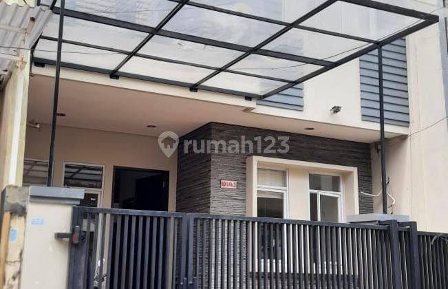 Rumah 3 Lantai Siap Huni di Taman Ratu, Jakarta Barat  1