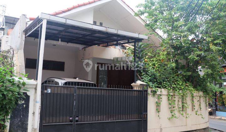 Di Jual Rumah Hooh Semi Furnish Di Mampang Prapatan  1