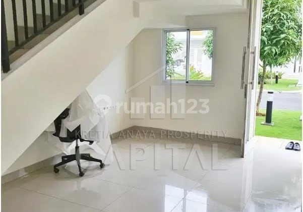 Rumah Modern Dua Lantai di Summarecon Cluster Amanda 2