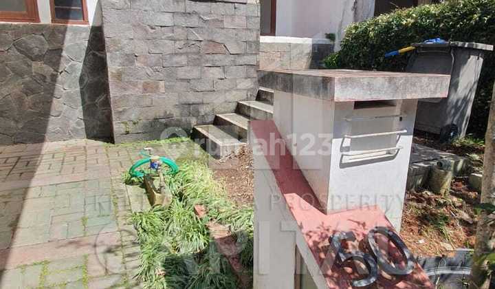 Ready-to-Live House with a Serene Atmosphere in Dago Pakar Resort 2