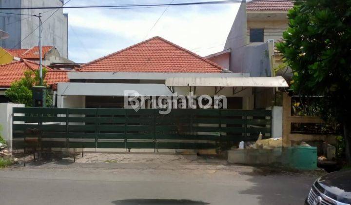 Rumah Pucang Anom Area Komersil dan Nol Jalan Raya 1