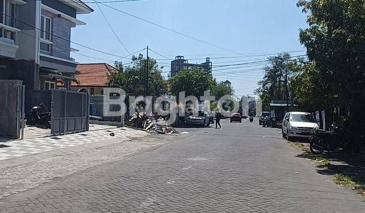 Rumah minimalis Jemursari Timur Row jalan lebar 2