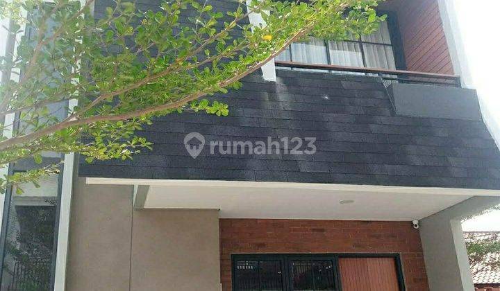 Rumah Deket Dari Pasilitas Umum 2 Lantai 1