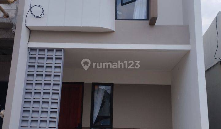 Rumah Cantik 3kamar Tidur Vertihouz Diantara 2exit Toll Shm 2