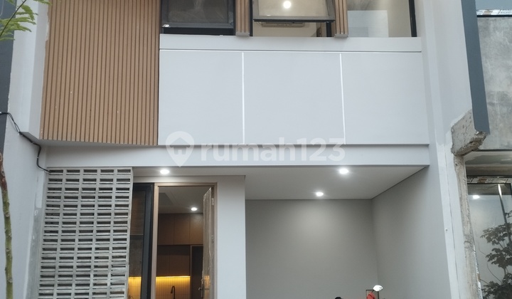 2-Story House, 5 Million Down Payment, 3 Bedrooms, Free Canopy 2-Story House, 5 Million Down Payment, 3 Bedrooms, Free Canopy