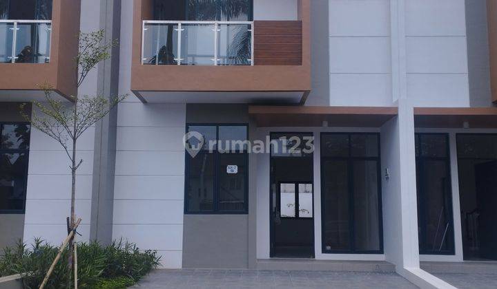 Hunian One Gate System Serpong Lagoon ,utj 5jt Fee Biaya Surat 2