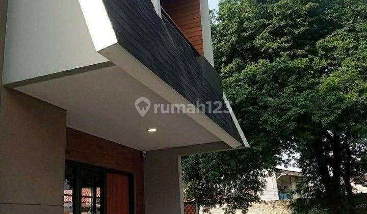 Rumah Deket Dari Pasilitas Umum 2 Lantai 2