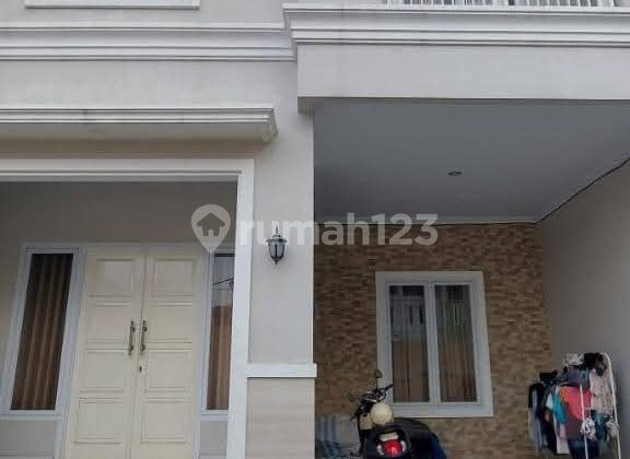 Rumah 2 Lantai 3kamar Tidur ,dekat Stasiun Lenteng & Jaklingko Rumah 2 Lantai 3kamar Tidur ,dekat Stasiun Lenteng & Jaklingko