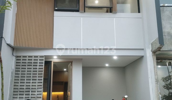 Beautiful House 3 Bedrooms, Low Down Payment Limo Beside Toll SHM Beautiful House 3 Bedrooms, Low Down Payment Limo Beside Toll SHM