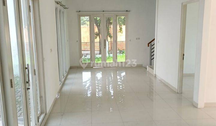 Rumah Hook Luas 360 Kamar 4+1 Di Kemang Pratama Bekasi 2