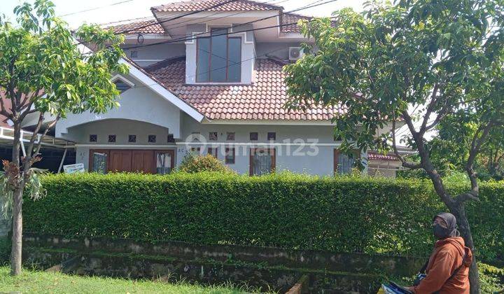 Rumah Hook Cantik Luas 316m² Kamar 6 Di Kemang Pratama Bekasi 1