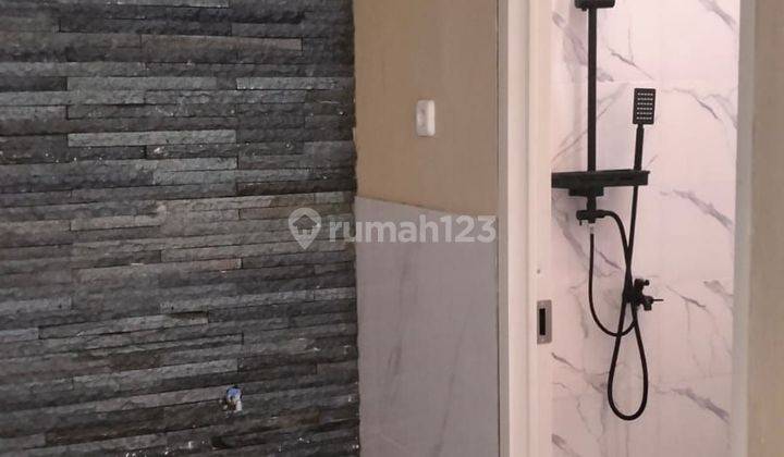 Rumah Baru, Pondasi Siap 2 Lantai, Dekat Harapan Indah, Di Pondok Ungu Permai 2