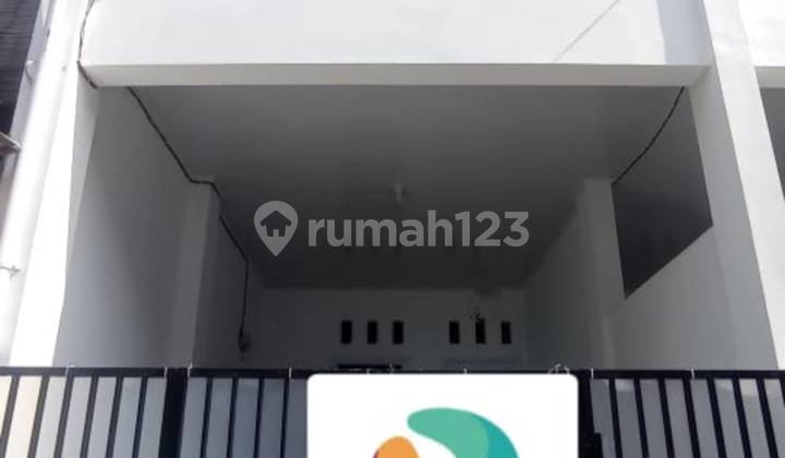 Rumah 2,5 Lantai Siap Huni Di Kayu Putih Jakarta Timur 1