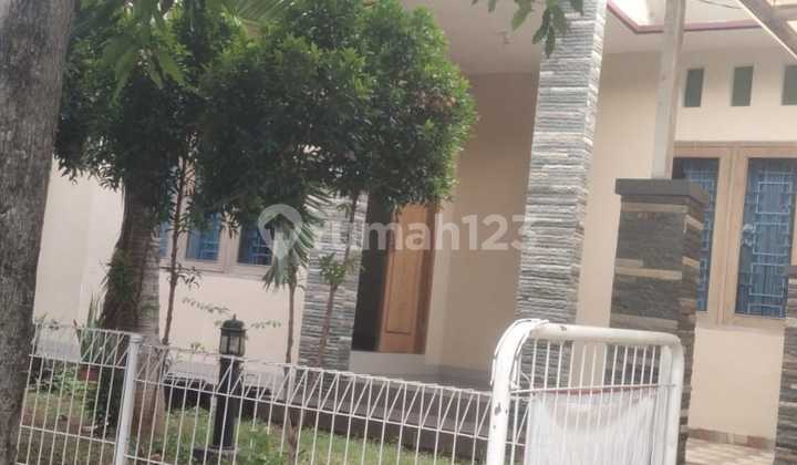 Rumah Siap Huni Kamar 3+1 Plus Ac Di Kemang Pratama Bekasi 1