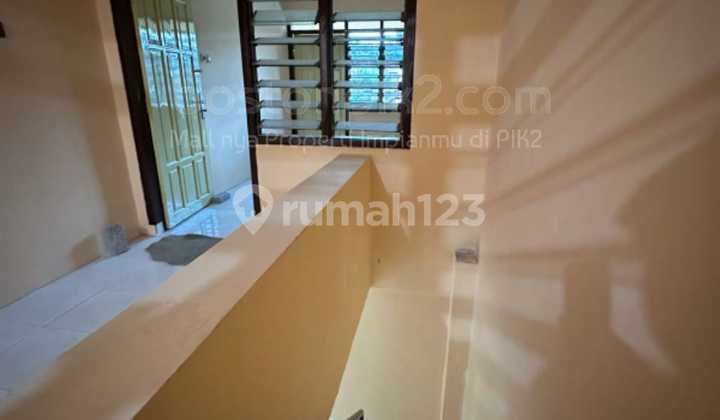 Jual Rumah di Jl Rambutan Surabaya 12x15 m2 LT 180 m2 5Br Baru Selesai Renovasi  2