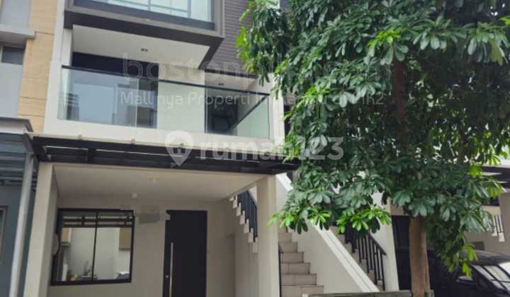 Sewa Rumah Golf Island Cluster Harmoni PIK 2 5x15 m2 3 Lantai