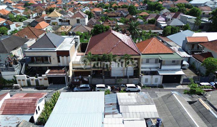 Rumah Mewah 5 Kamar Semi Furnished Di Gatot Subroto Tengah 1