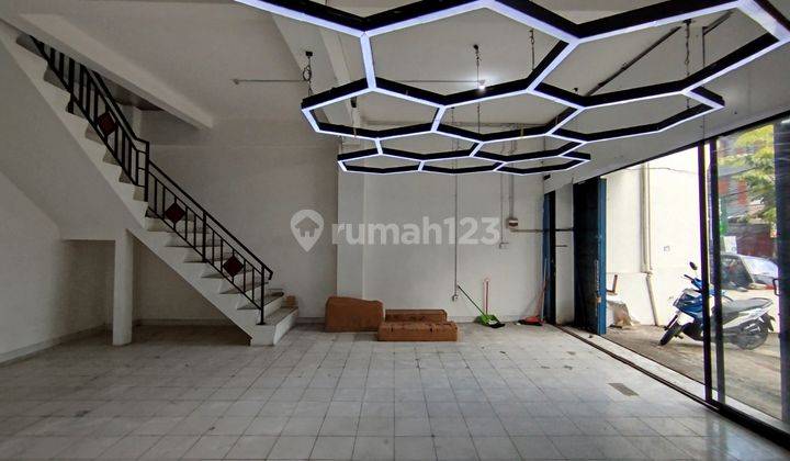 Ruko 3 Lantai Lebar 7 Meter Fasilitas Tempat Tinggal Dekat Pasar 2