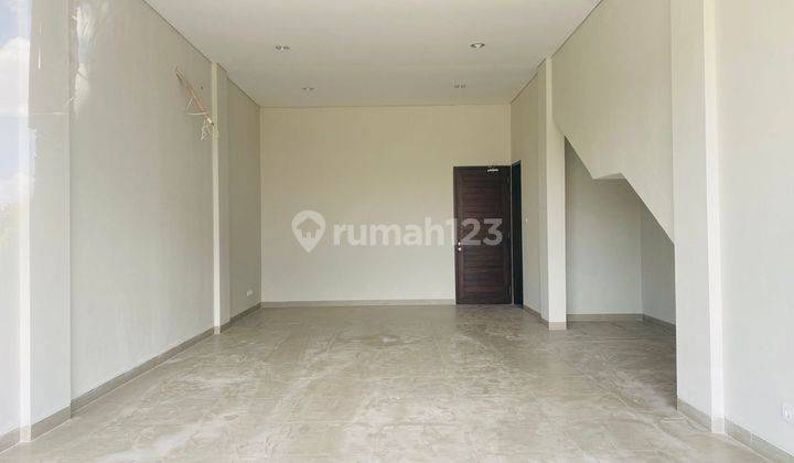 Exclusive Shophouse In Canggu Area Commercial Area 2