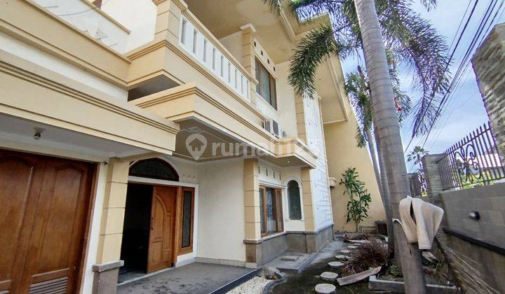 Rumah Mewah 5 Kamar Semi Furnished Di Gatot Subroto Tengah 2