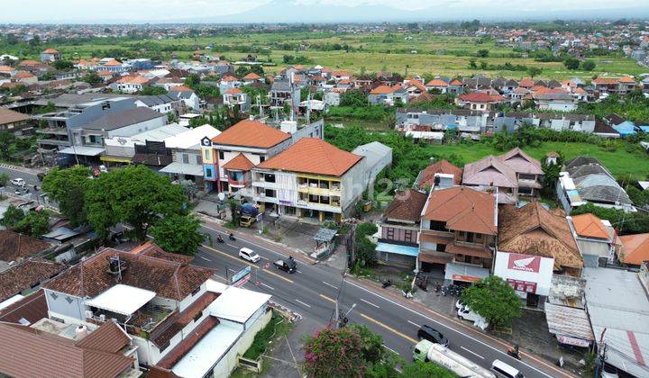 Ruko 3 Lantai Fasilitas Gudang Di Gatsu Timur Dekat Living World 1