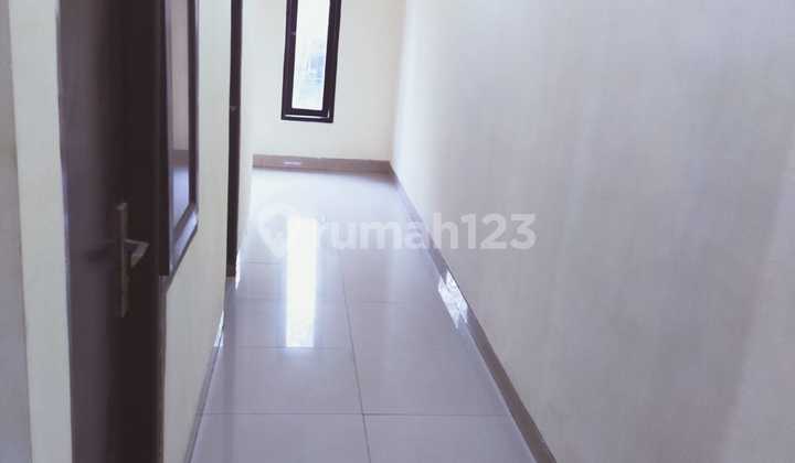 RUKO 2 LANTAI DI JALAN COKROAMINOTO DEKAT CARGO DENPASAR 2